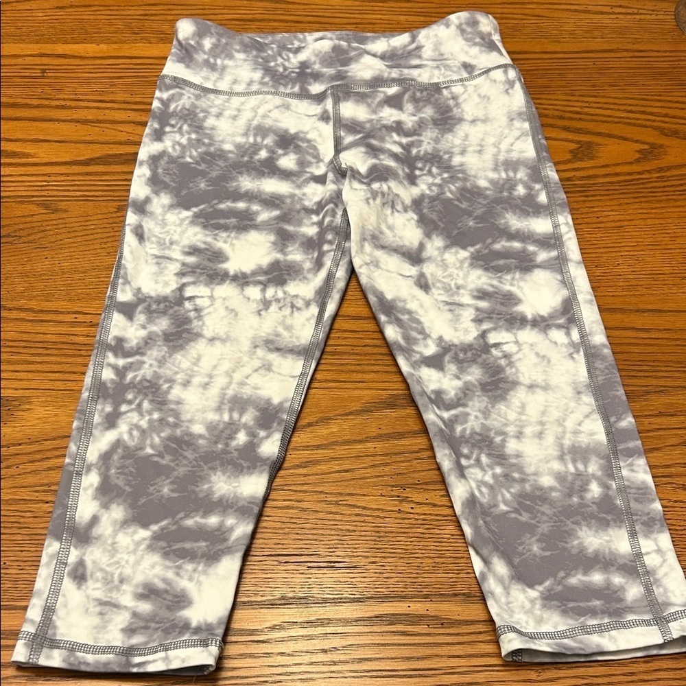 Aeropostale Gray Tie-Dye Leggings/8